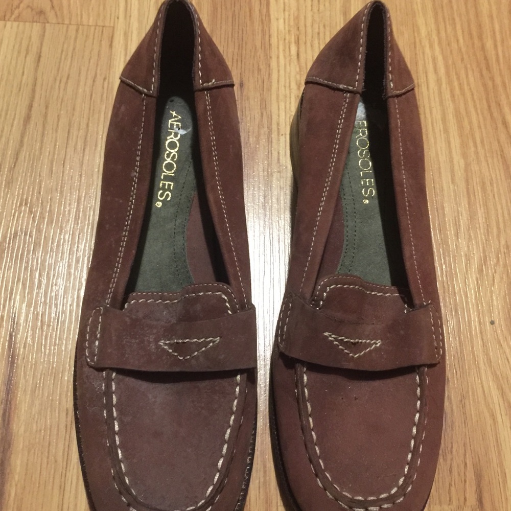 Aerosoles suede loafers 6,5